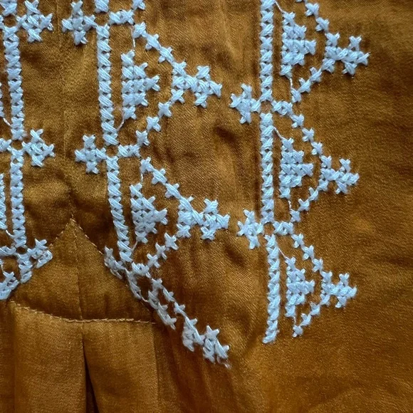 ANTHROPOLOGIE DOLAN Alvia mustard yellow peasant Embroidered top Women’s XS - Picture 6 of 12